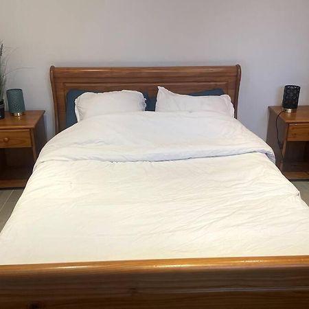 Maisonnette Des Douves Plein Centre 1 A 4 Voyageurs Malestroit Екстериор снимка