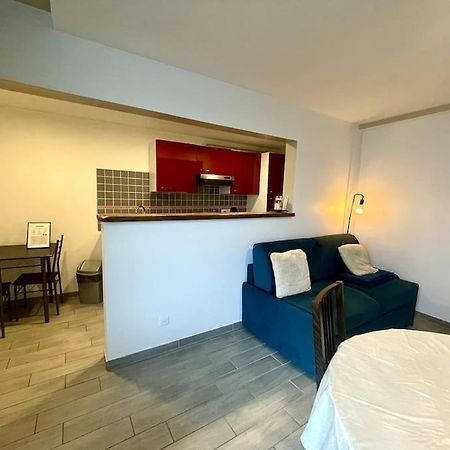 Maisonnette Des Douves Plein Centre 1 A 4 Voyageurs Malestroit Екстериор снимка